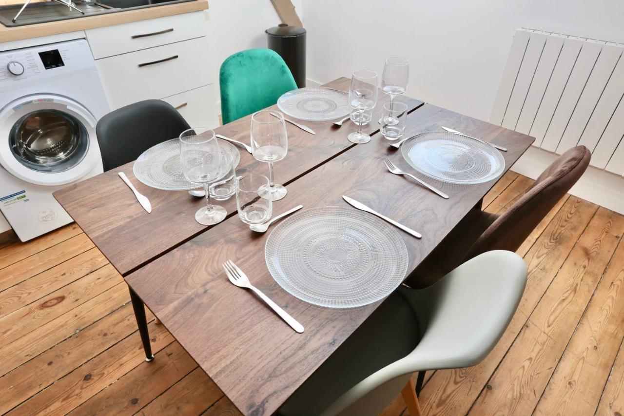 Napoleon Gare 8 T2 Dernier Etage Bylocly Appartement Pontivy Buitenkant foto