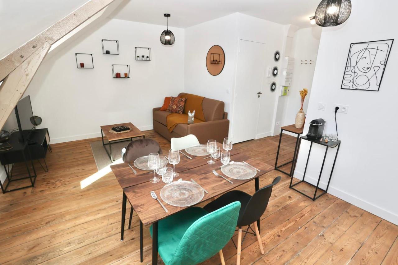 Napoleon Gare 8 T2 Dernier Etage Bylocly Appartement Pontivy Buitenkant foto